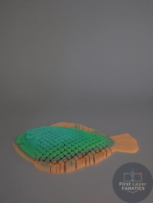 Flexible Flounder Fish Desk Toy – Multi-Color Articulated Ocean Fidget, Glow in Dark Options
