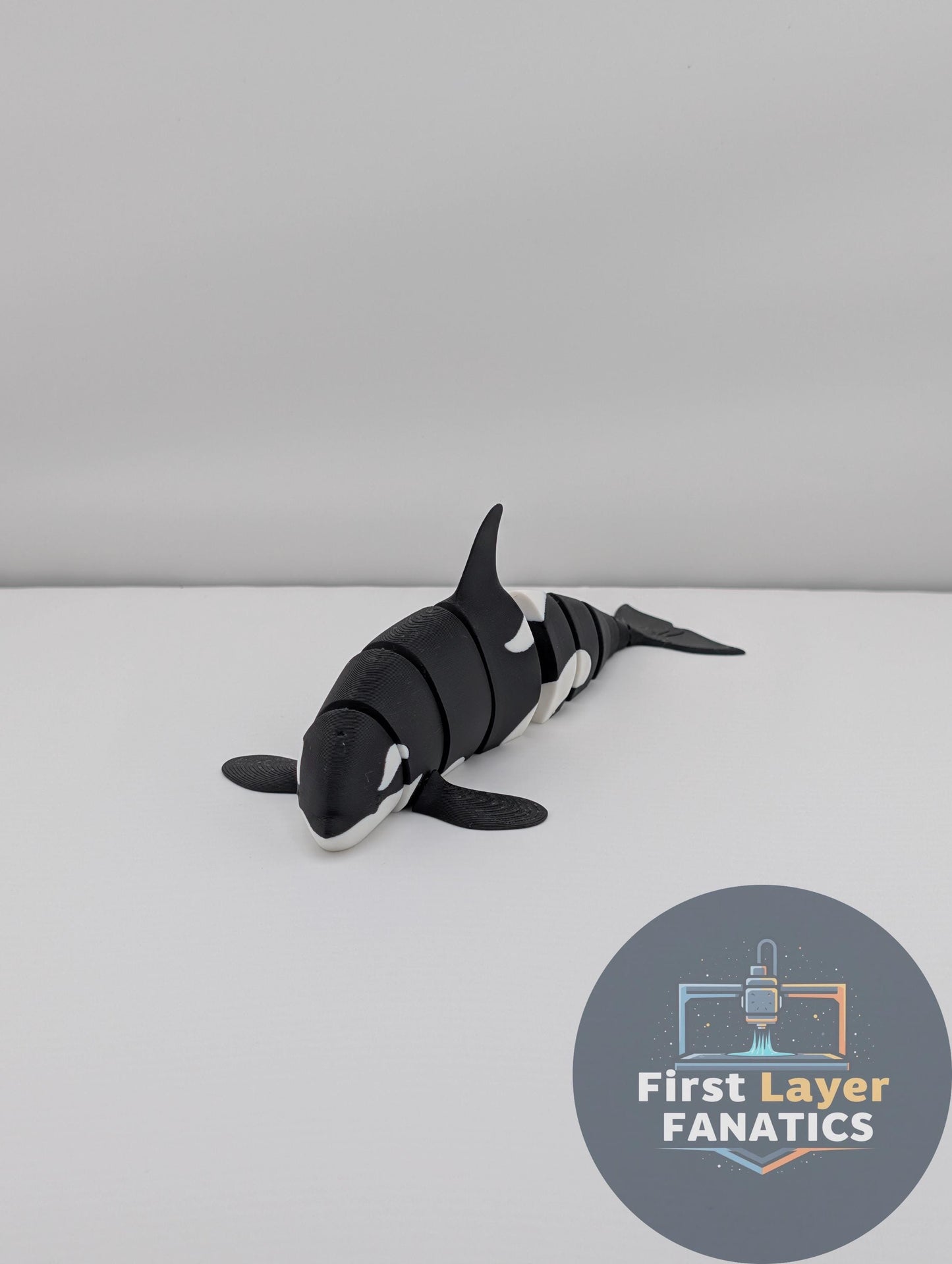 Articulated "Classic Orca" Fidget Toy, 3D Printed Killer Whale Desk Buddy, Flexi Sensory Toy for Anxiety & ADHD, Ocean Animal Figurine